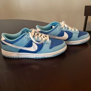 NIKE DUNK LOW RETRO QS